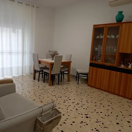 度假居 Da Nonna 加埃塔